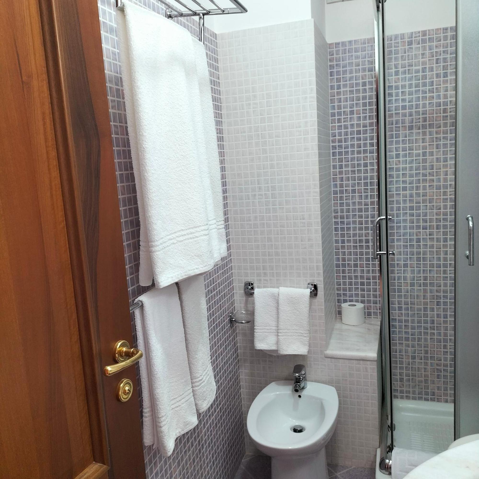 Villa Gloria Gaggi Habitación foto
